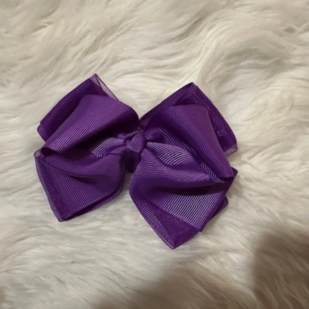 *****  Violet 4